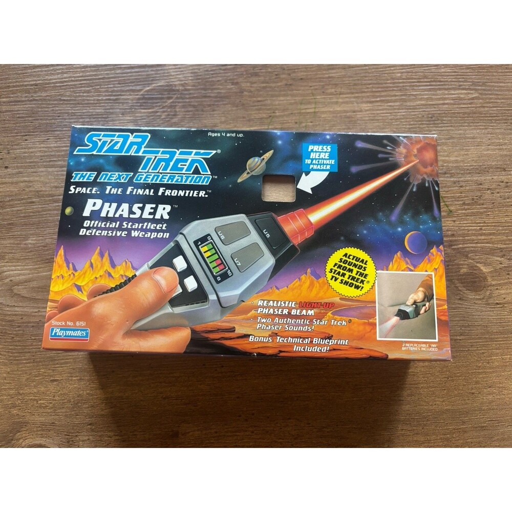 1992 Playmates Star Trek TNG Phaser #6151 Boxed Try Me Not Working Vintage